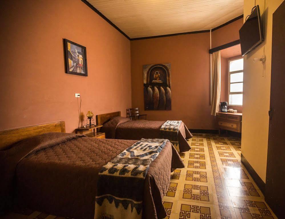 Hotel Modelo Quetzaltenango Kültér fotó