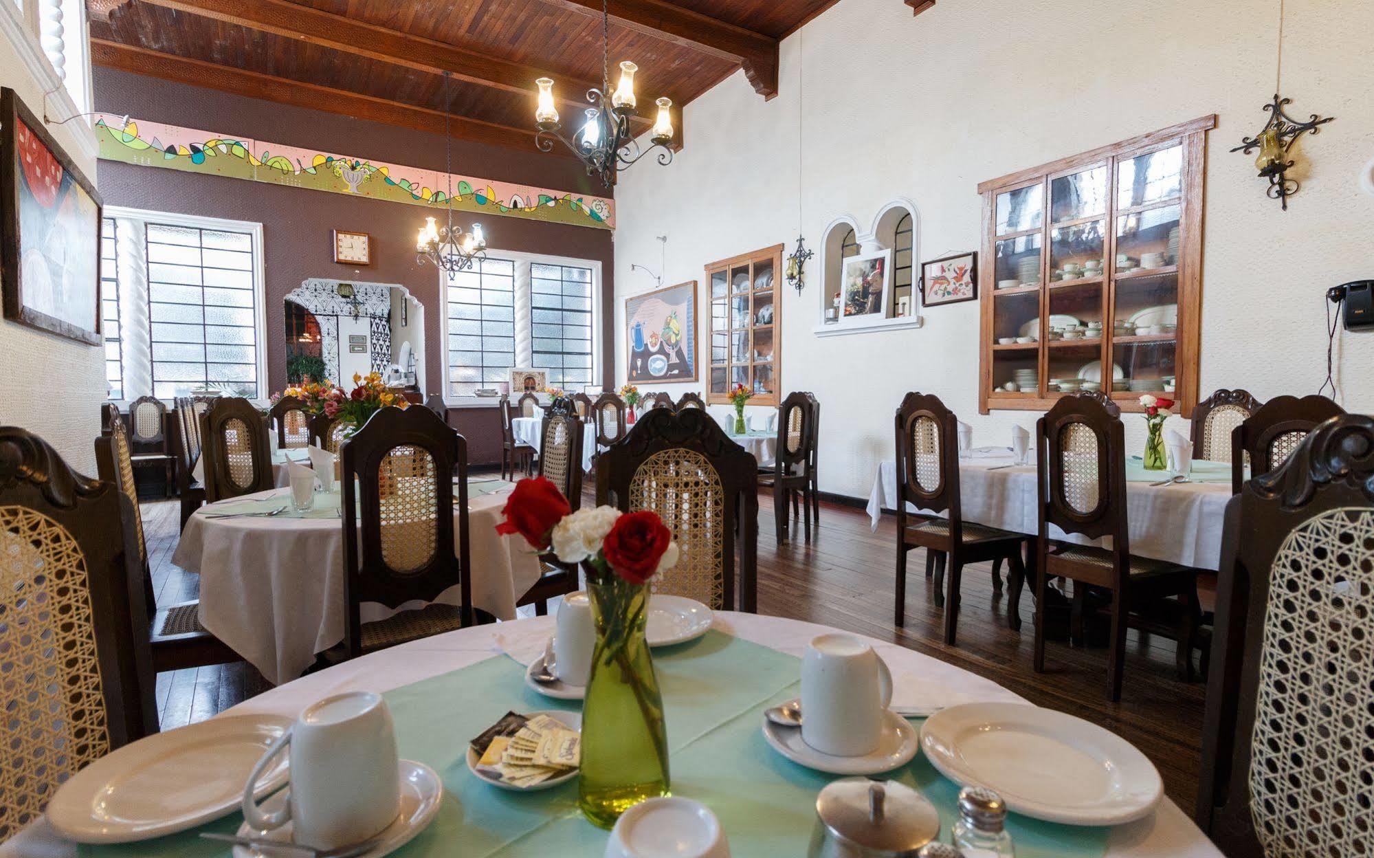 Hotel Modelo Quetzaltenango Kültér fotó