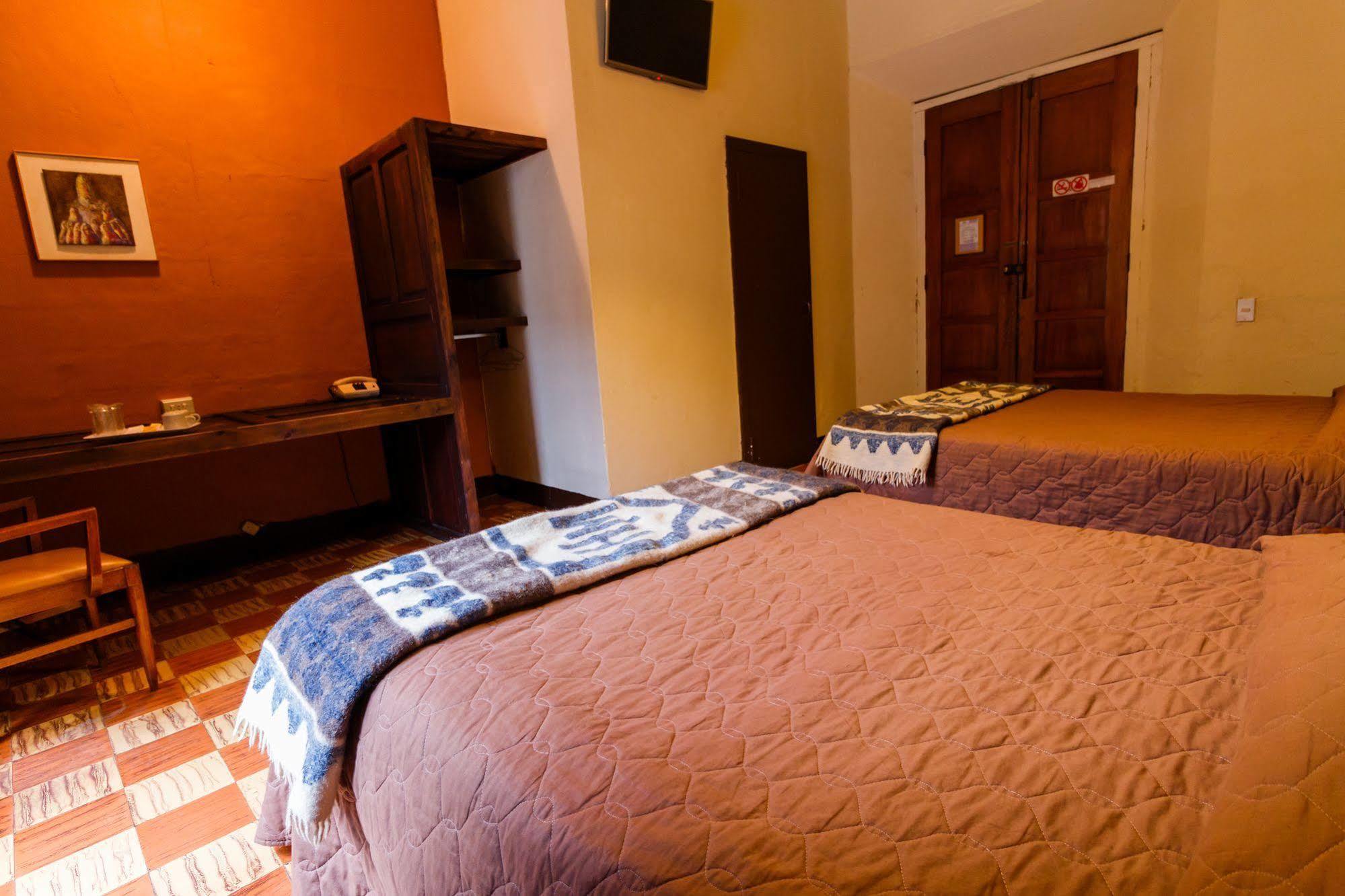 Hotel Modelo Quetzaltenango Kültér fotó